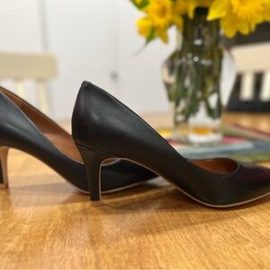 Shoes of Prey Black Heels Classic Pumps